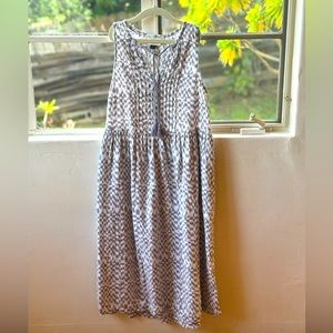 Universal Thread Grey & White Sleeveless Dress Sundress